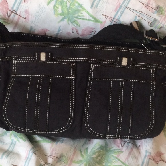 Fossil canvas shoulder/crossbody handbag. Jean style with adjustable strap. - Picture 2 of 5